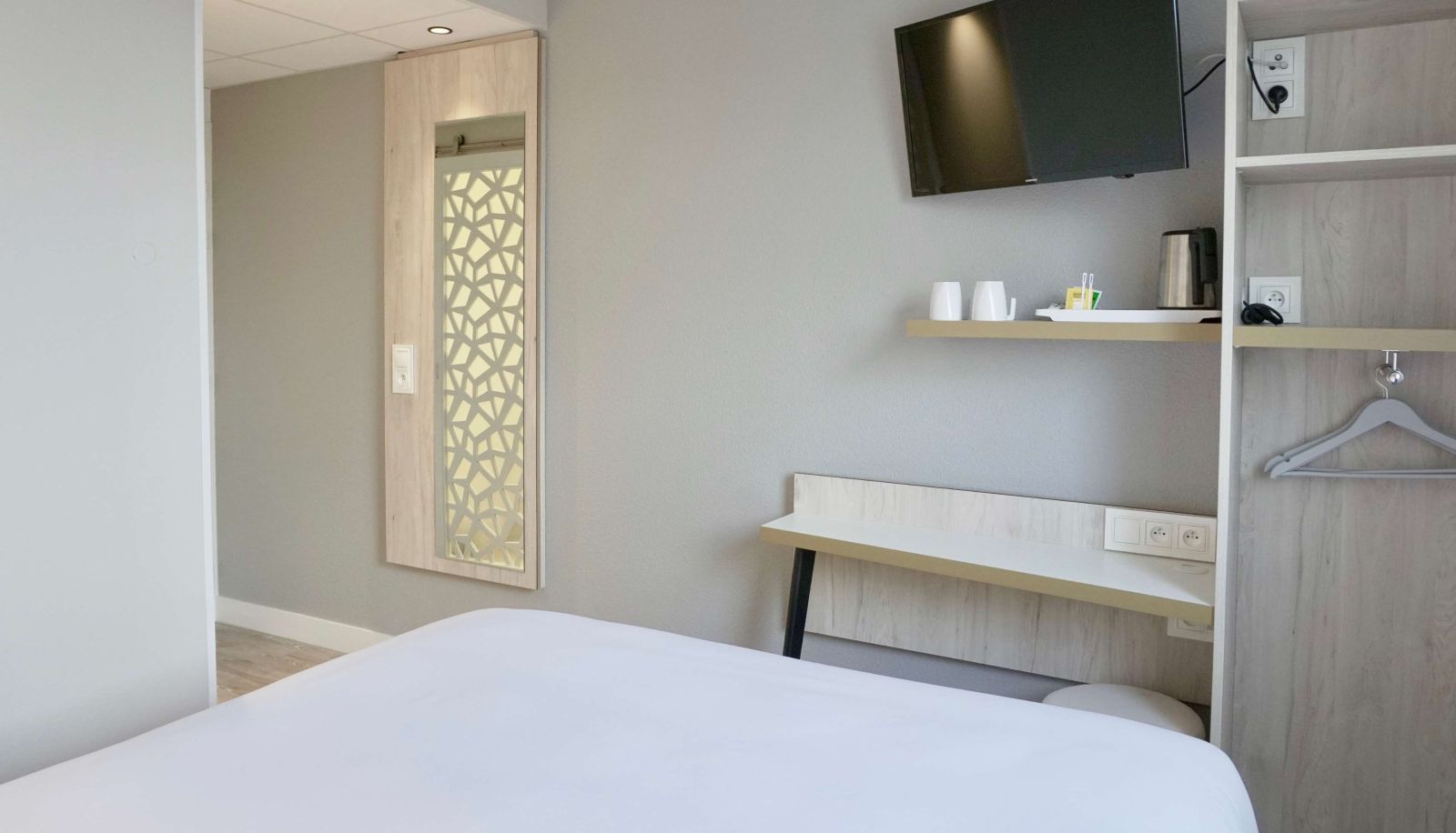 Standardzimmer (Doppel) - Kyriad Crepy en Valois