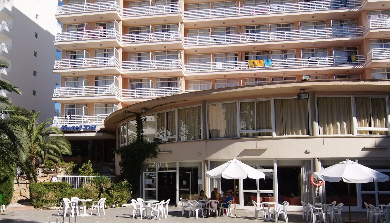 Hotel Außenbreich - TENT Arenal