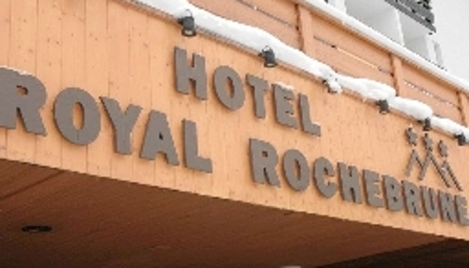 Zona exterior del hotel - Royal Rochebrune Hotel