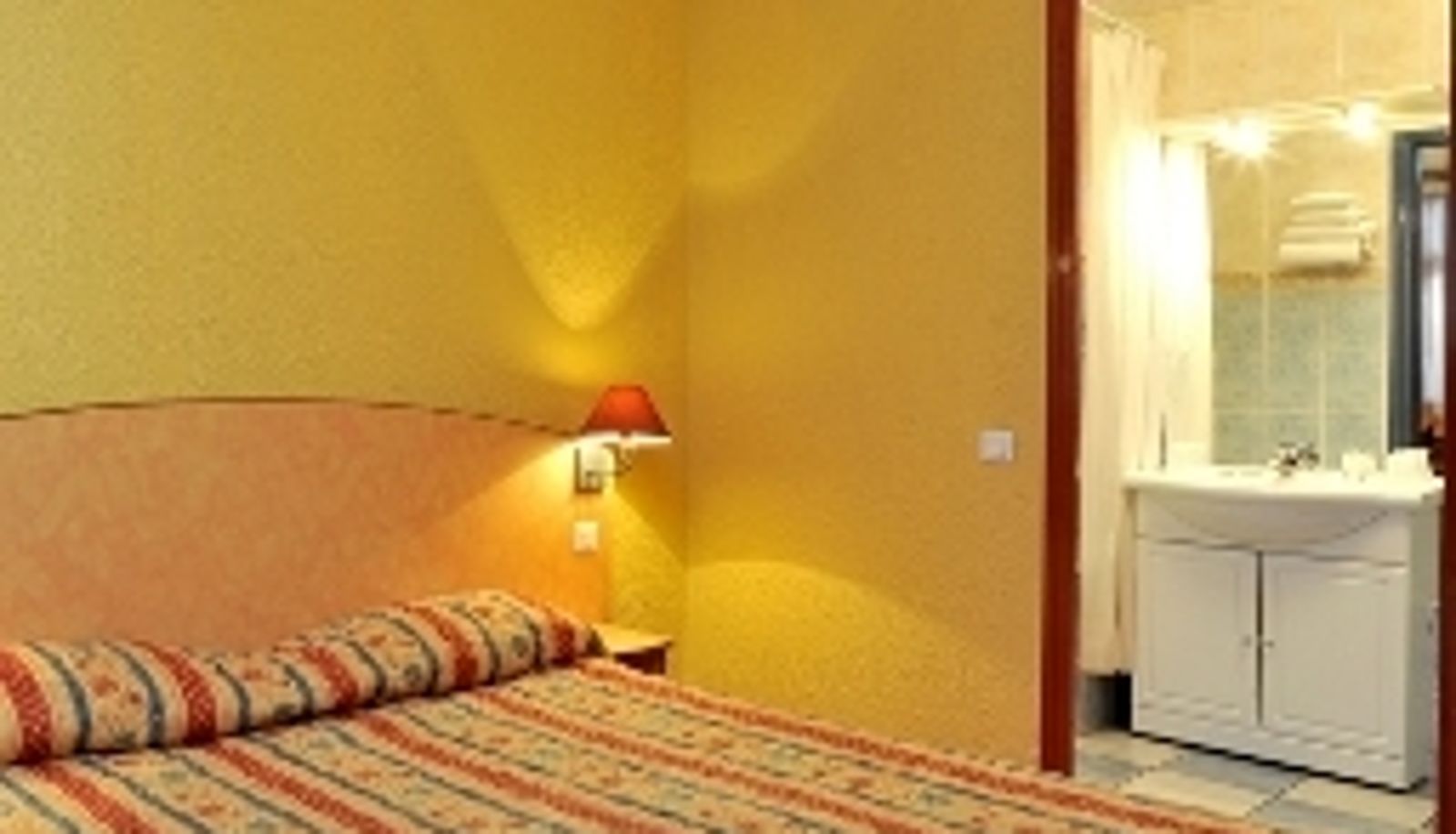 Standard room (double) - Hôtel & Résidence Nevers Nord / Varennes Vauzelles