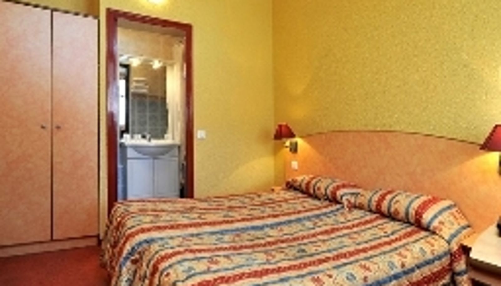 Standardzimmer (Doppel) - Hôtel & Résidence Nevers Nord / Varennes Vauzelles