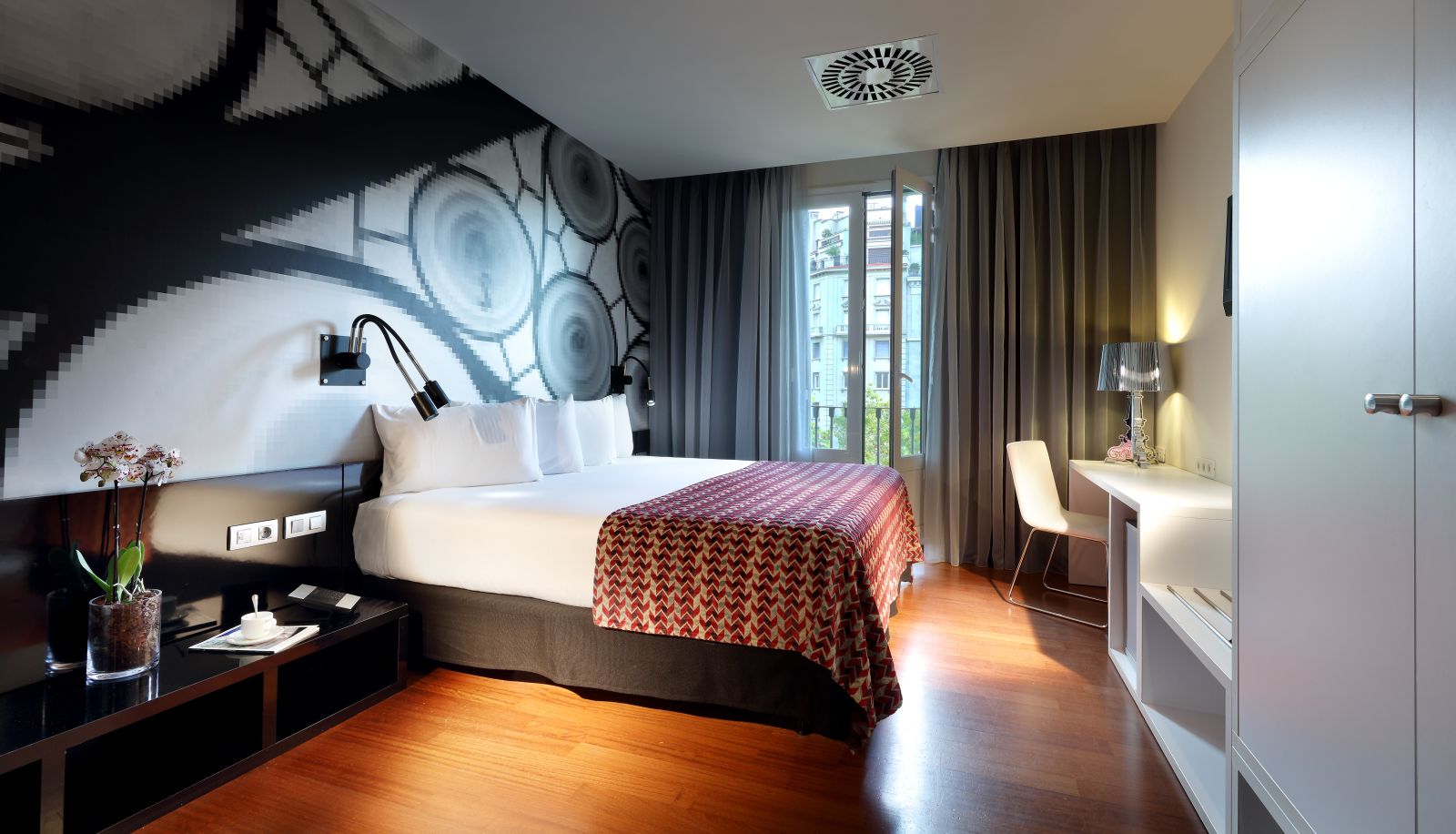 Pokój z tarasem - Eurostars BCN Design