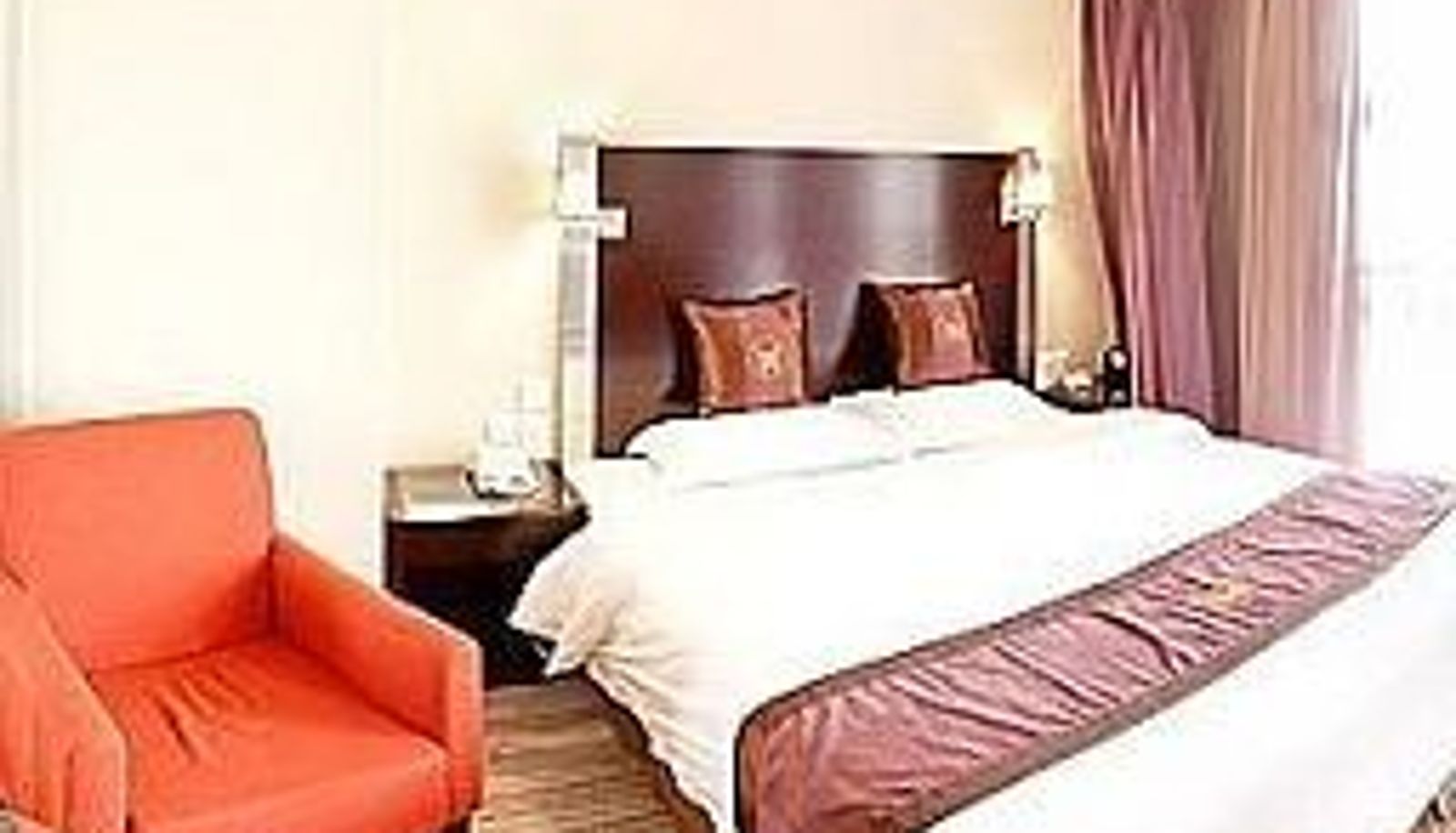 Zimmer - Tianlong Commercial Hotel