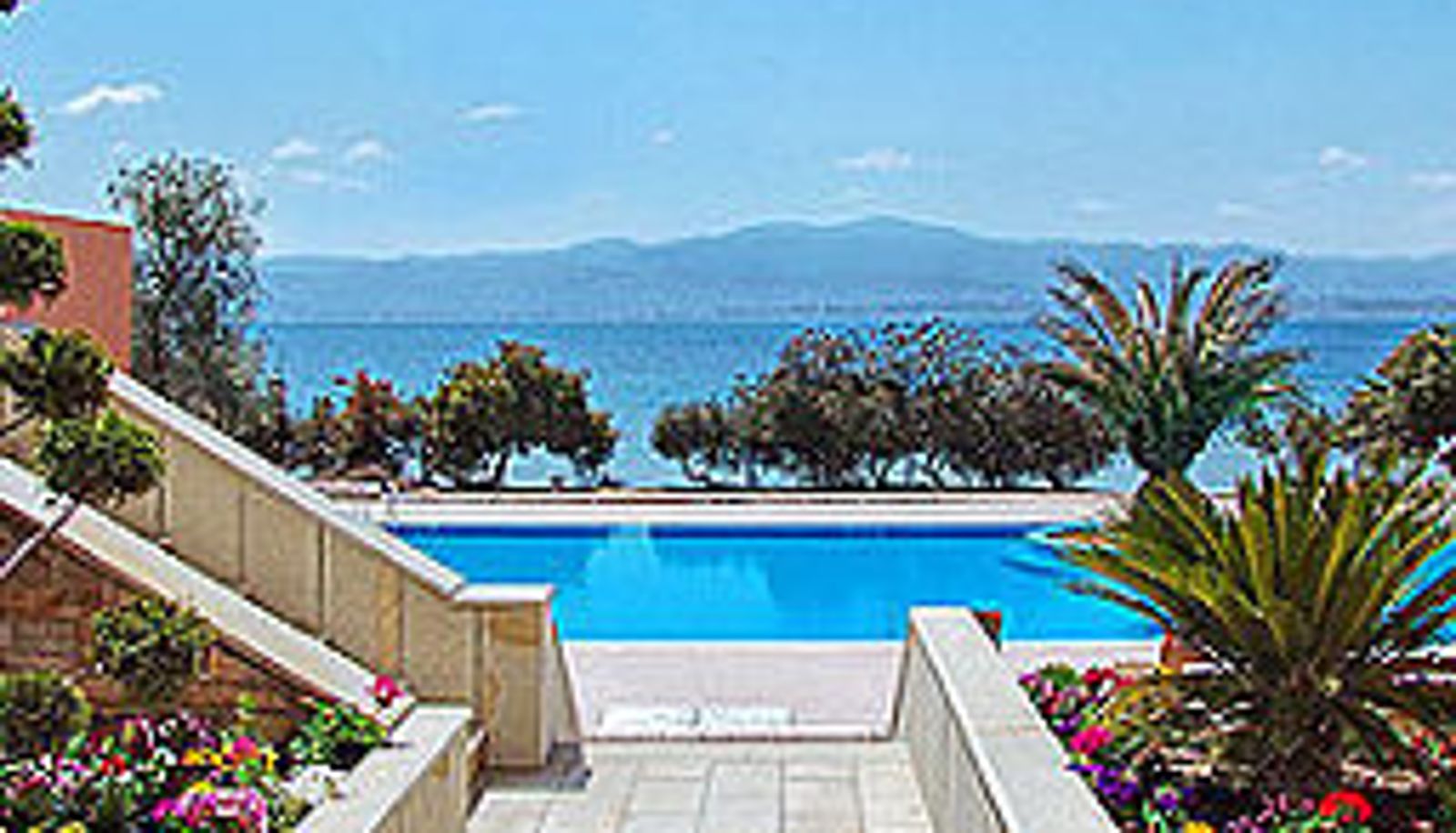 Info - Negroponte Resort Eretria
