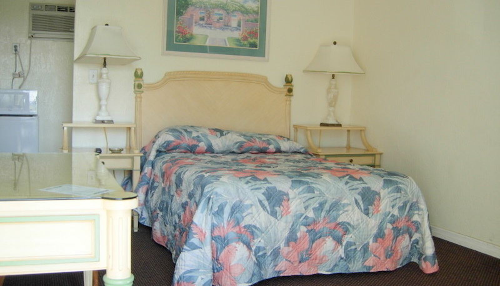Kamer - Americas Best Inns Homestead