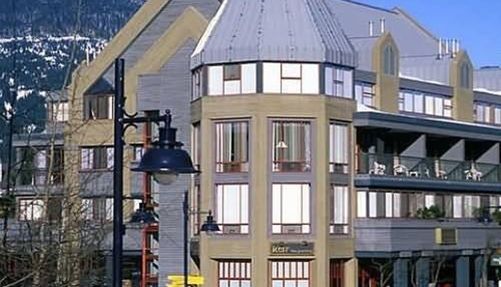 Außenansicht - Raintree's Whiski Jack At Village Gate House Whistler