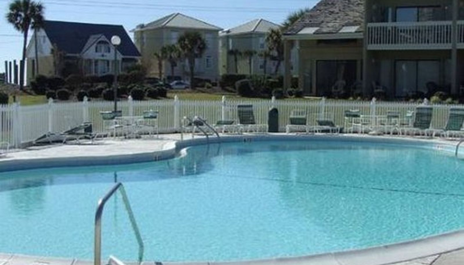 Hall - Seascape's Lakefront Townhouses