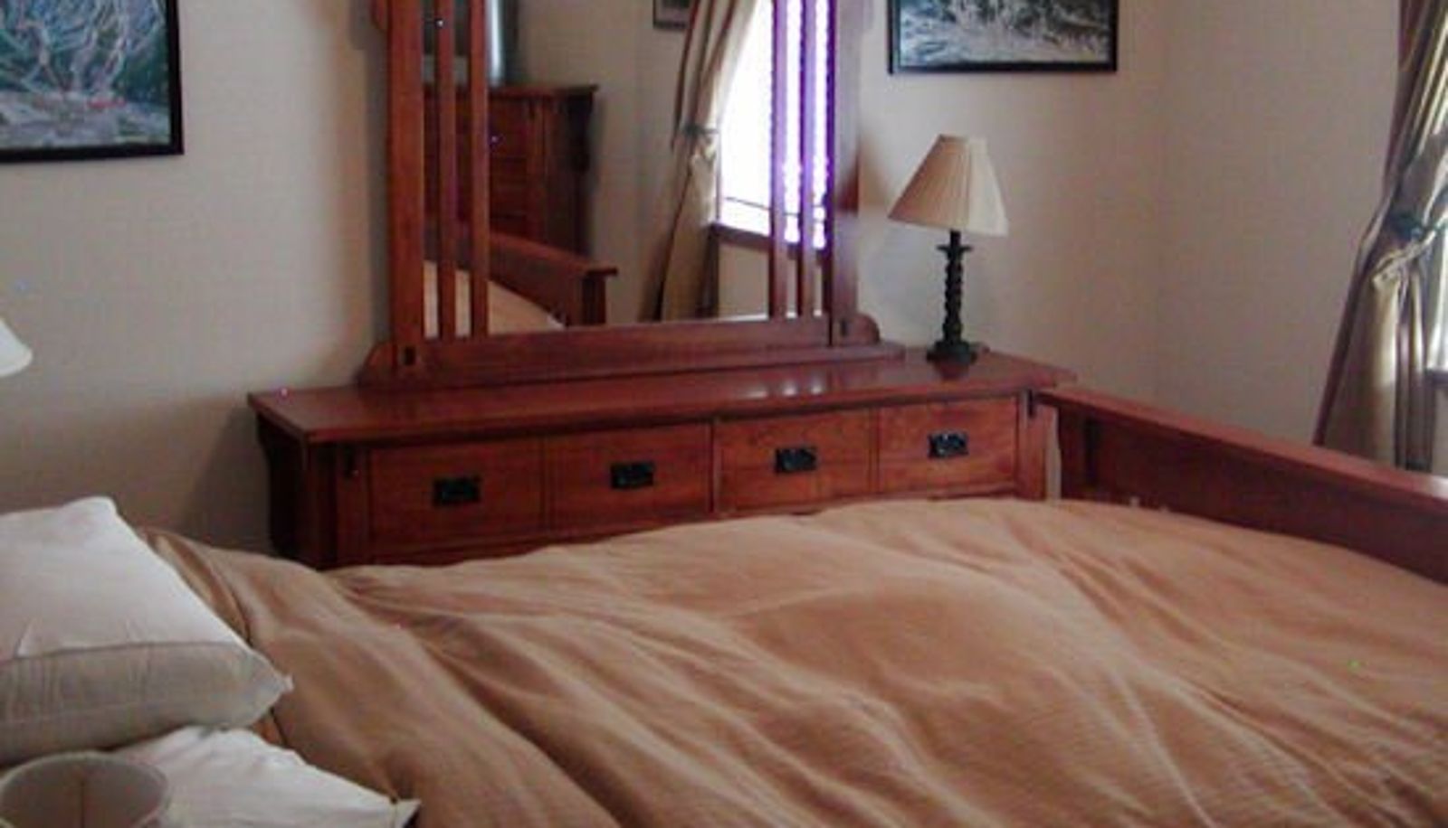 Room - Tarn Landing