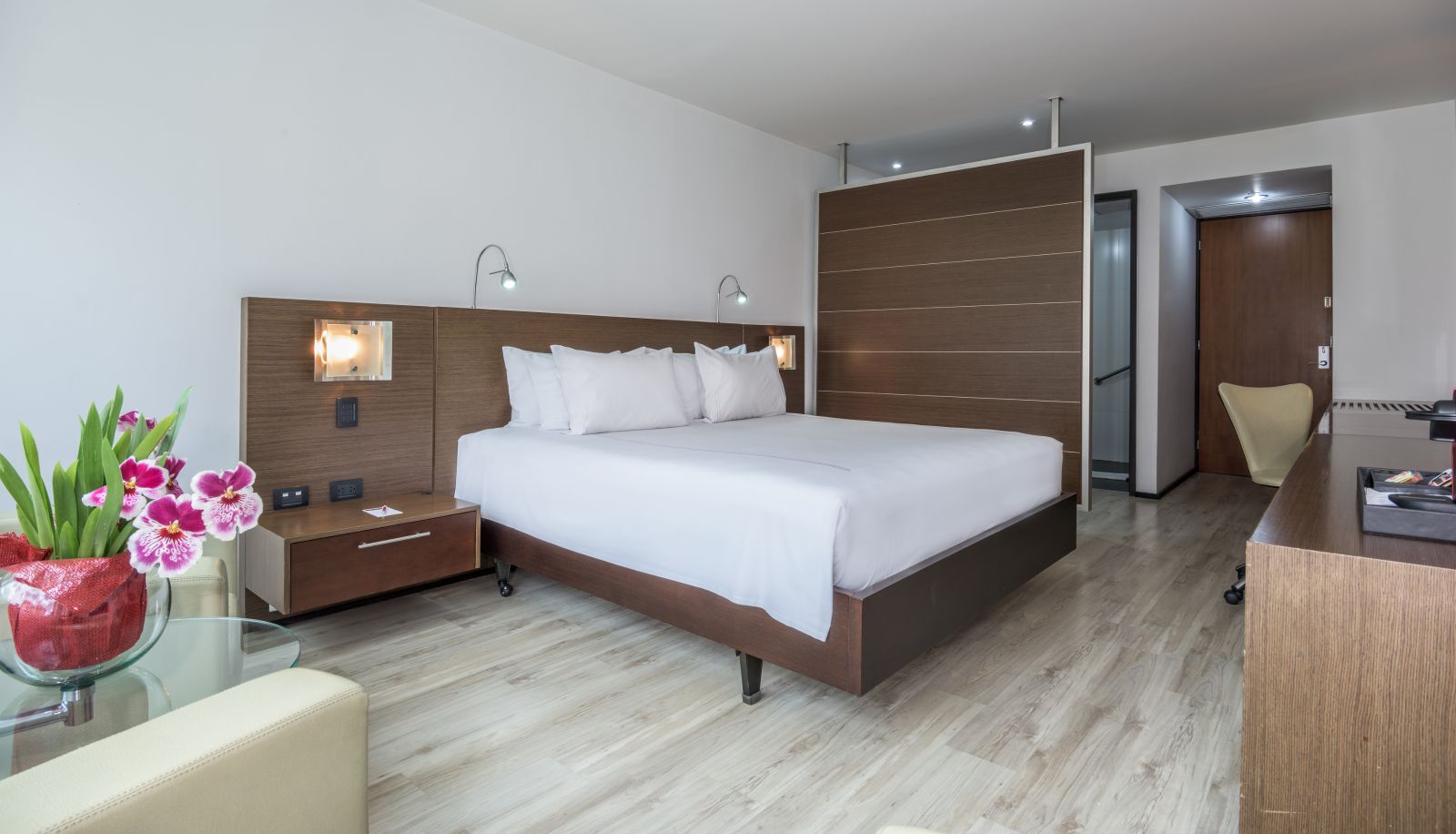 Superior room (double) - NH Collection Medellin Royal