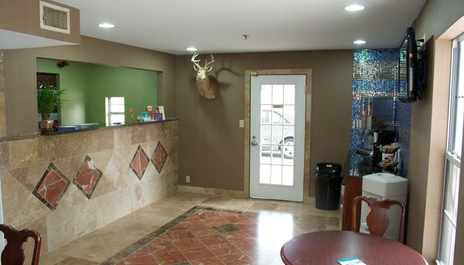 Sala - Glennville Inn