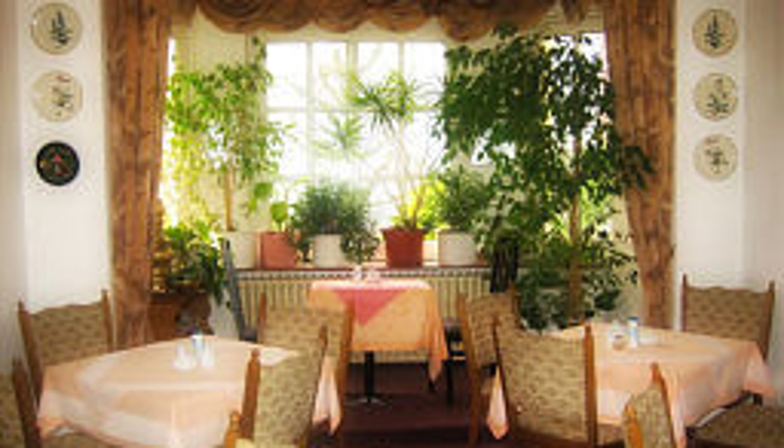 Ontbijtzaal - Artus Hotel
