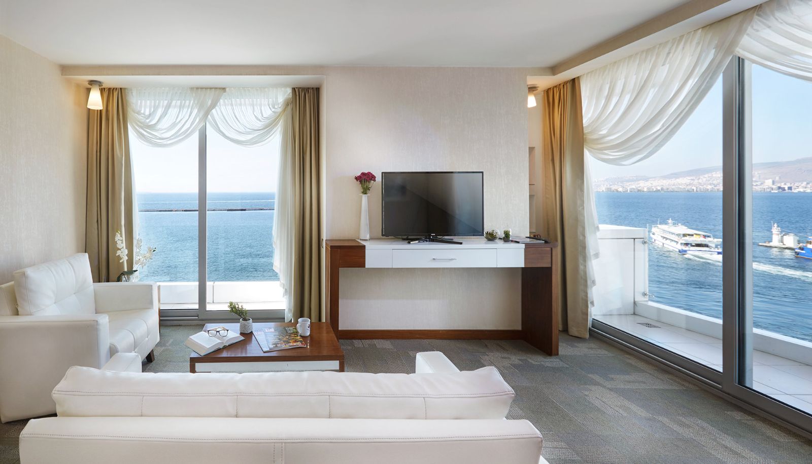 Suite - Kordon Otel Pasaport