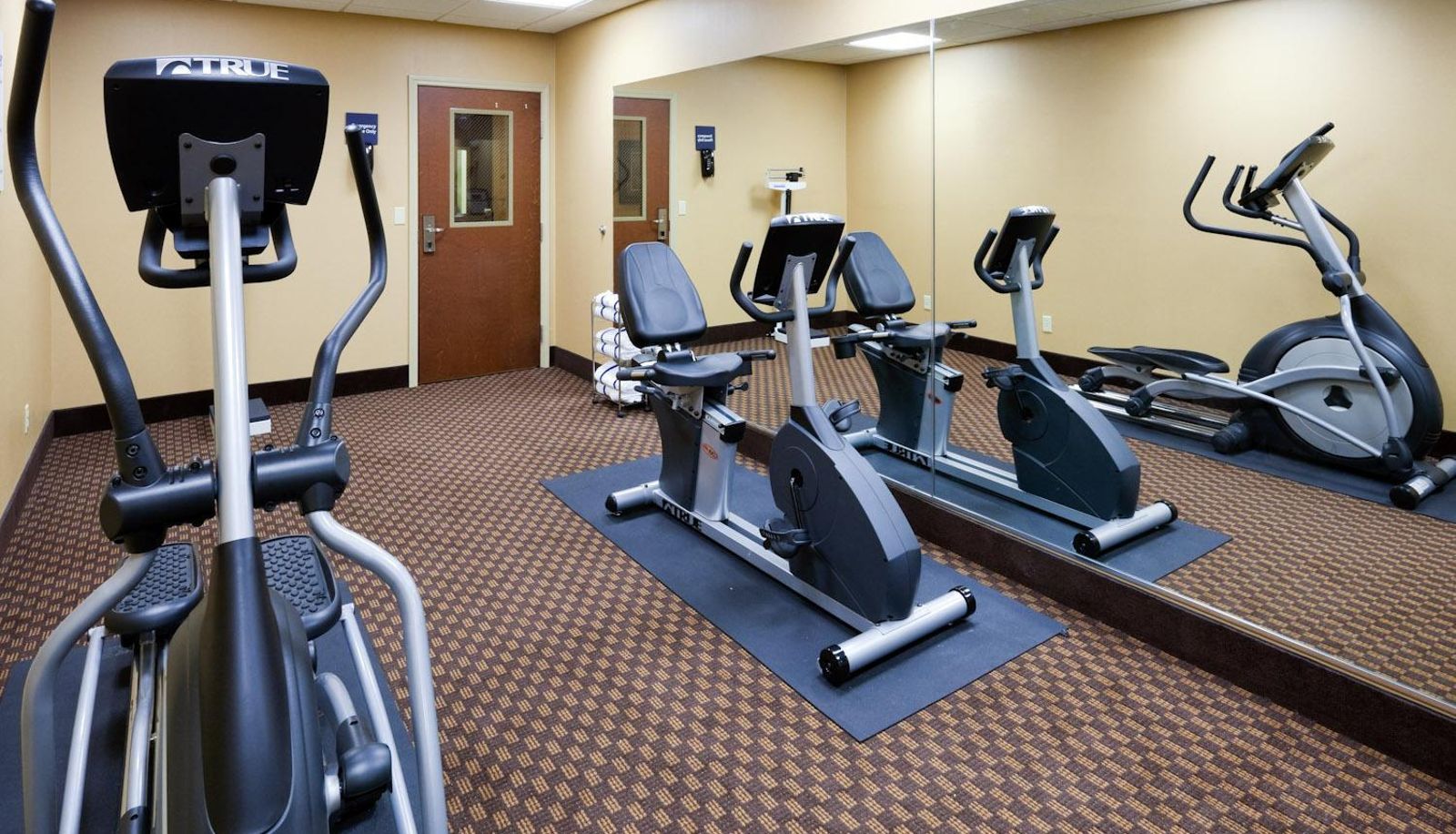 Zona de bienestar y gimnasio - Holiday Inn Express & Suites SOMERSET CENTRAL by IHG