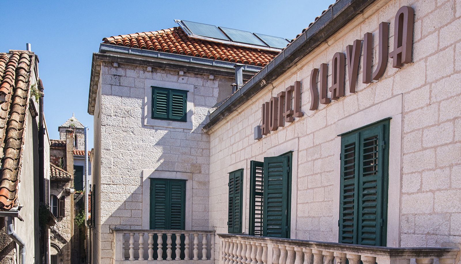 Area esterna dell'hotel - Slavija Split