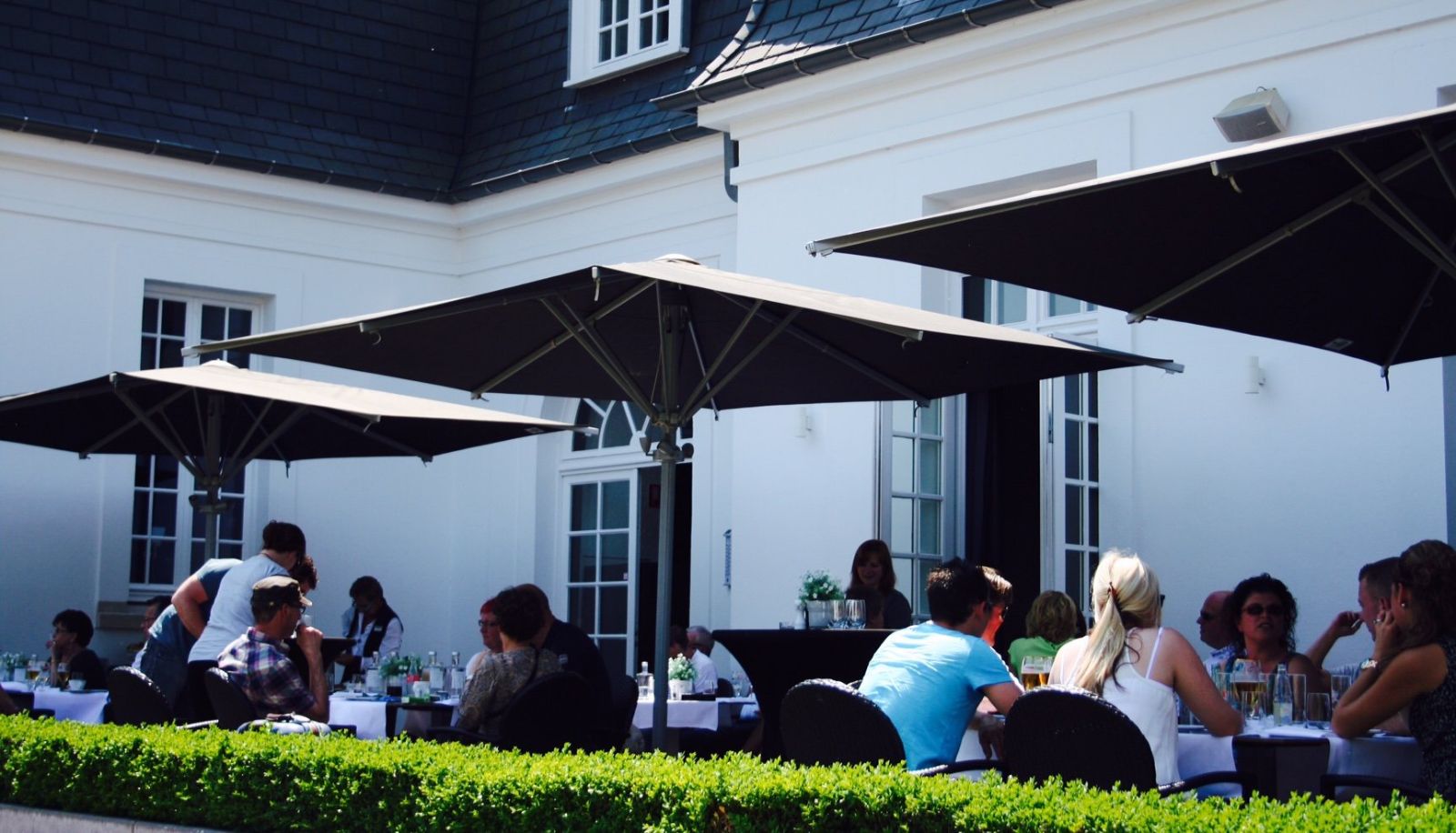 Terrasse - Van der Valk Brugge-Oostkamp