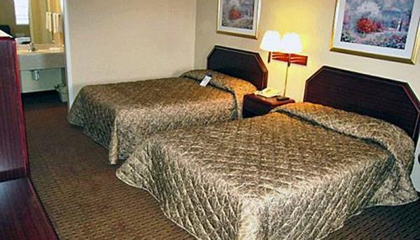 Room - Knights Inn Crossville