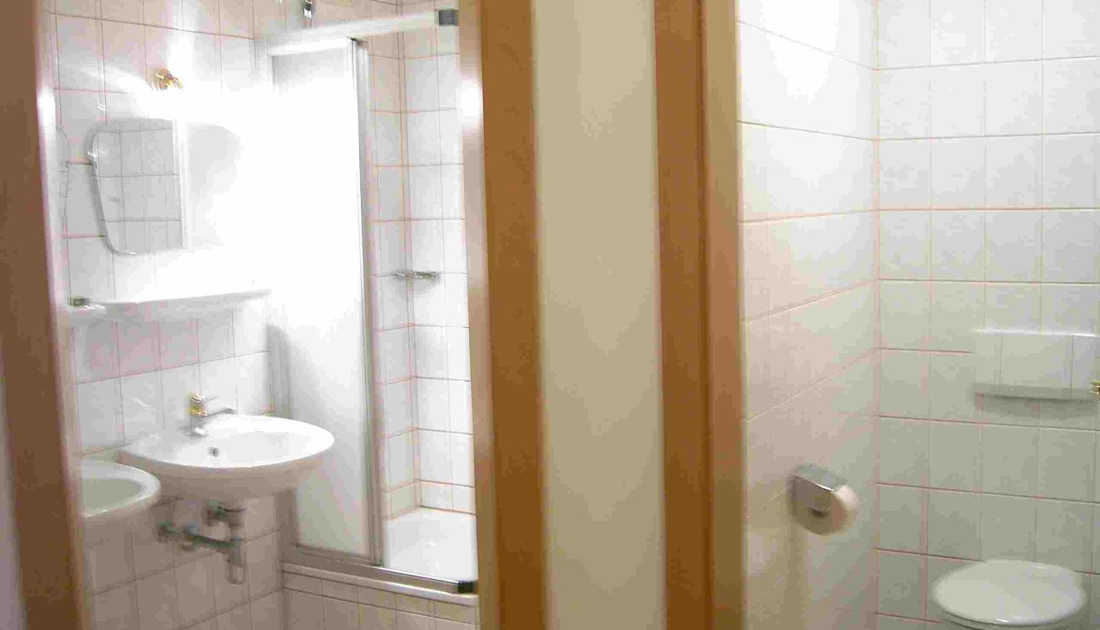 Badezimmer - Bauernhof Abenteuer auf dem Biobauernhof Gut Neusess