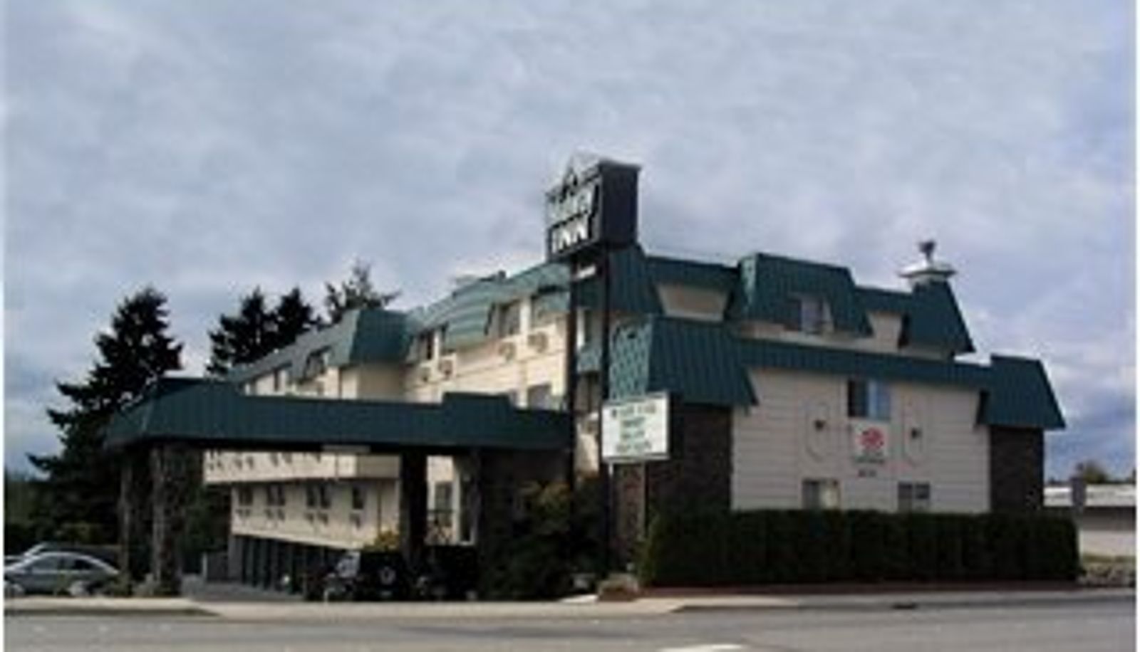 Exterior view - Midway Inn
