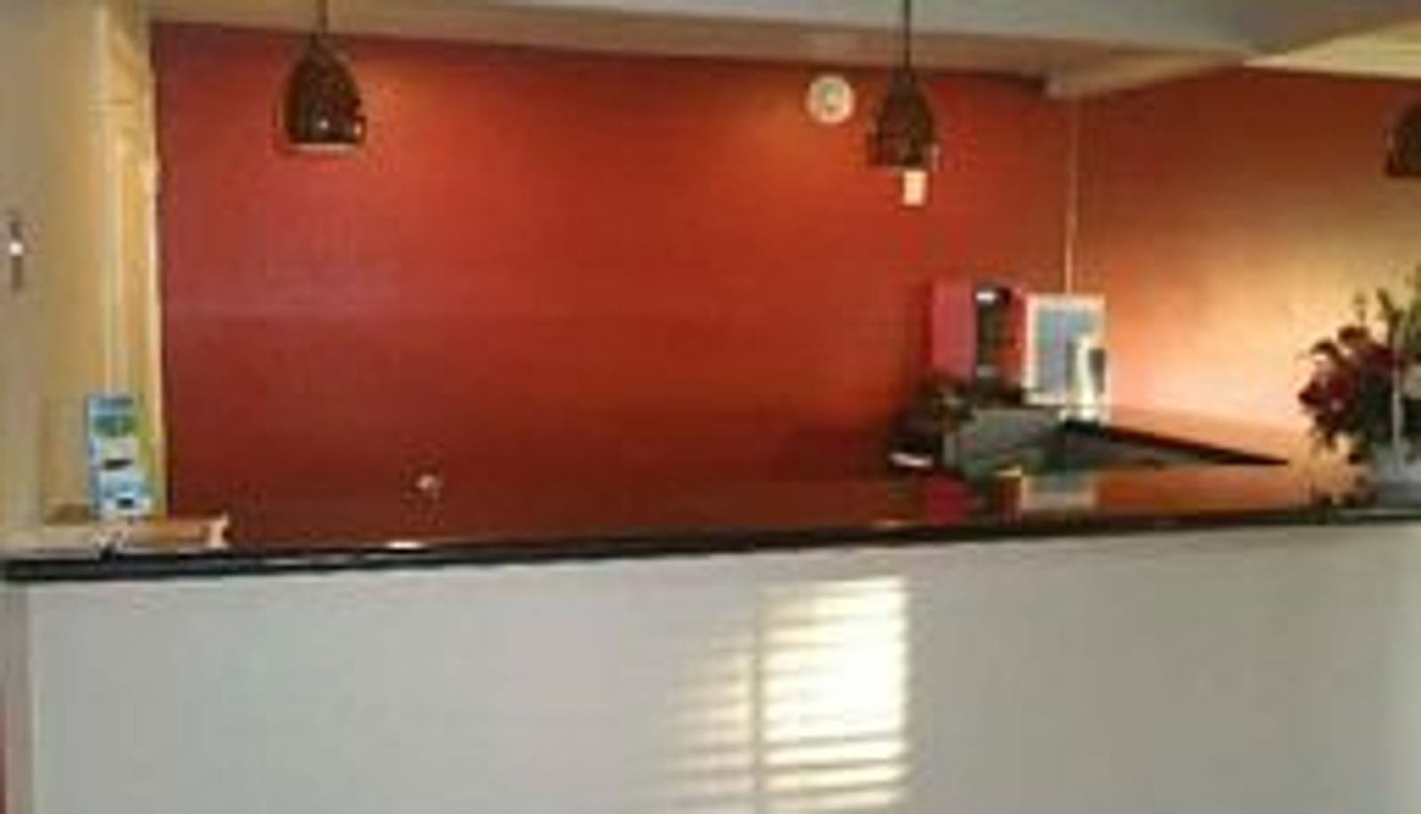 Sala - Econo Lodge Downey