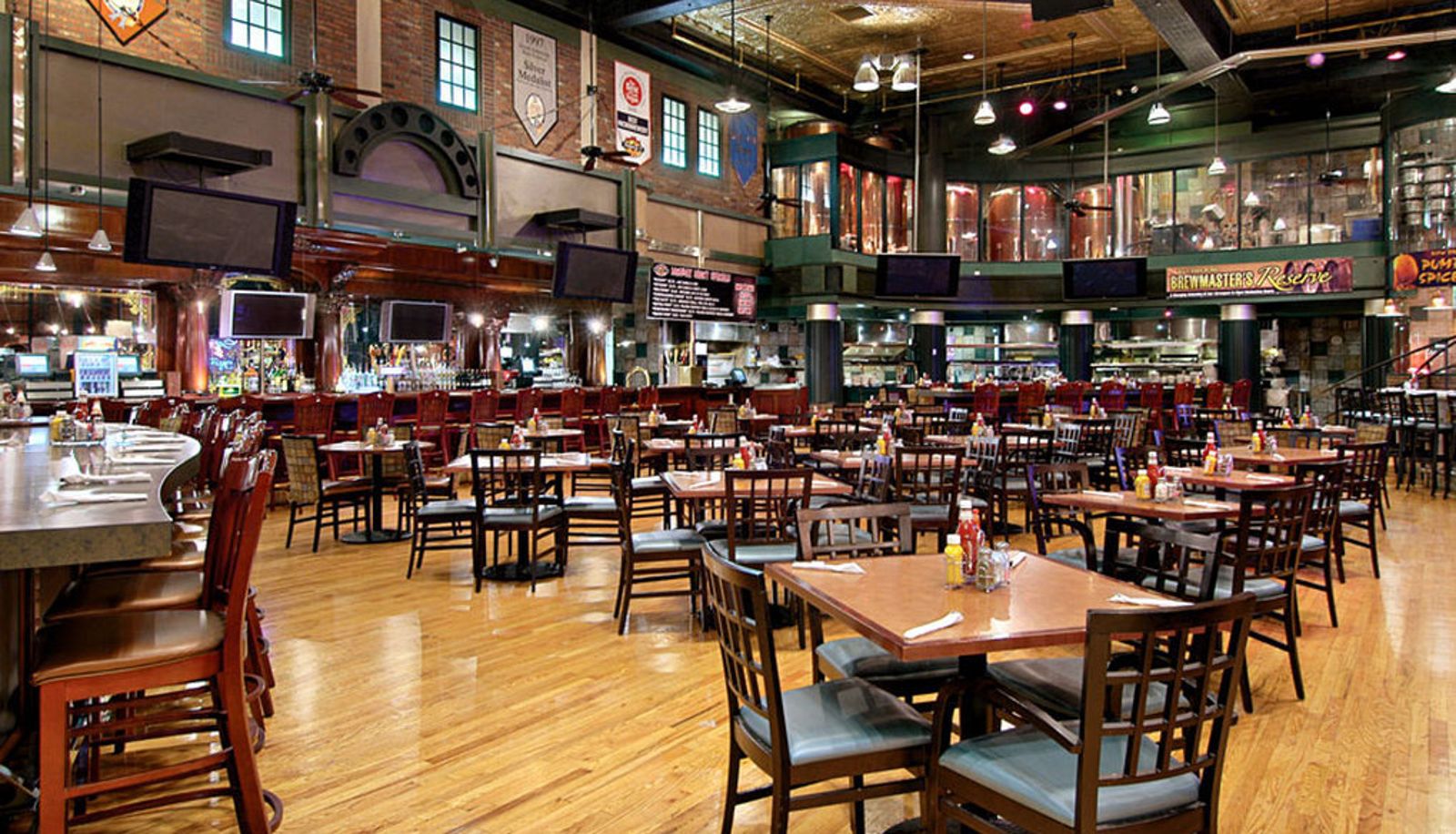 Bar - MAIN STREET STATION CASINO BREWERY HOTEL