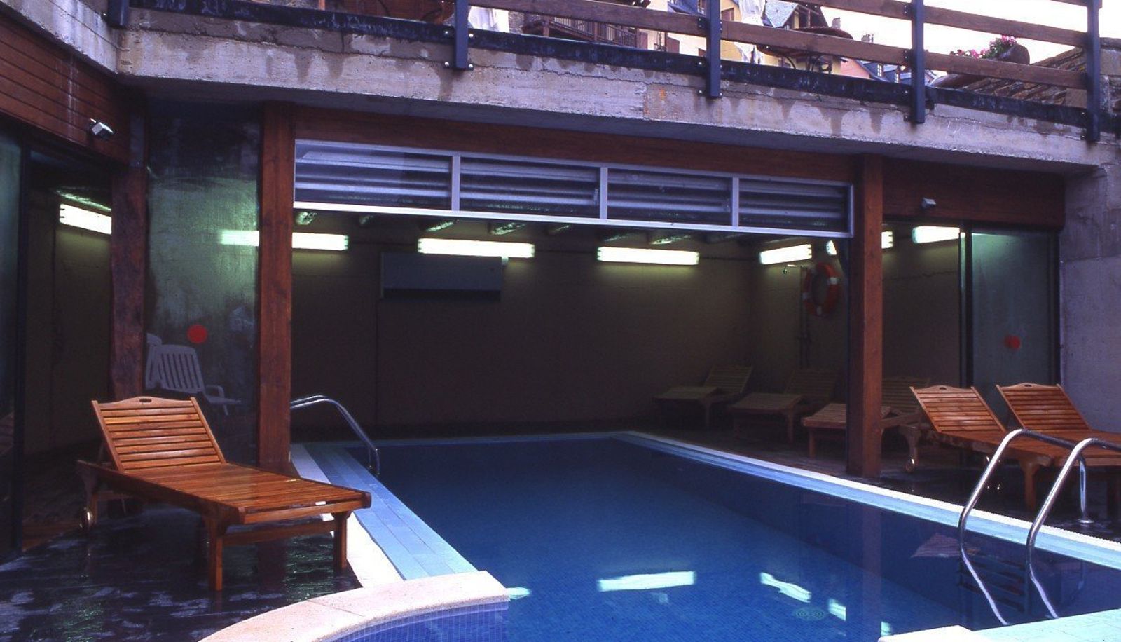 Pool - Hotel Chalet Bassibe