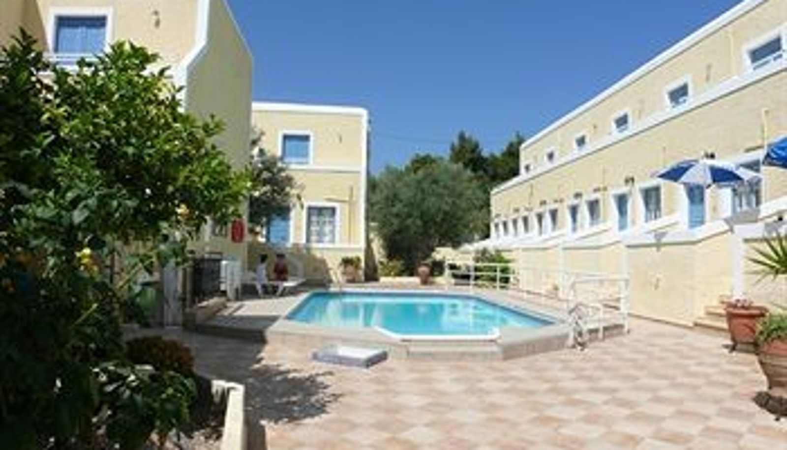 Pool - Esperides Maisonettes