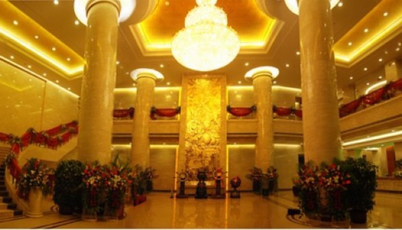 Lobby - PETROLEUM BUSINESS HOTEL