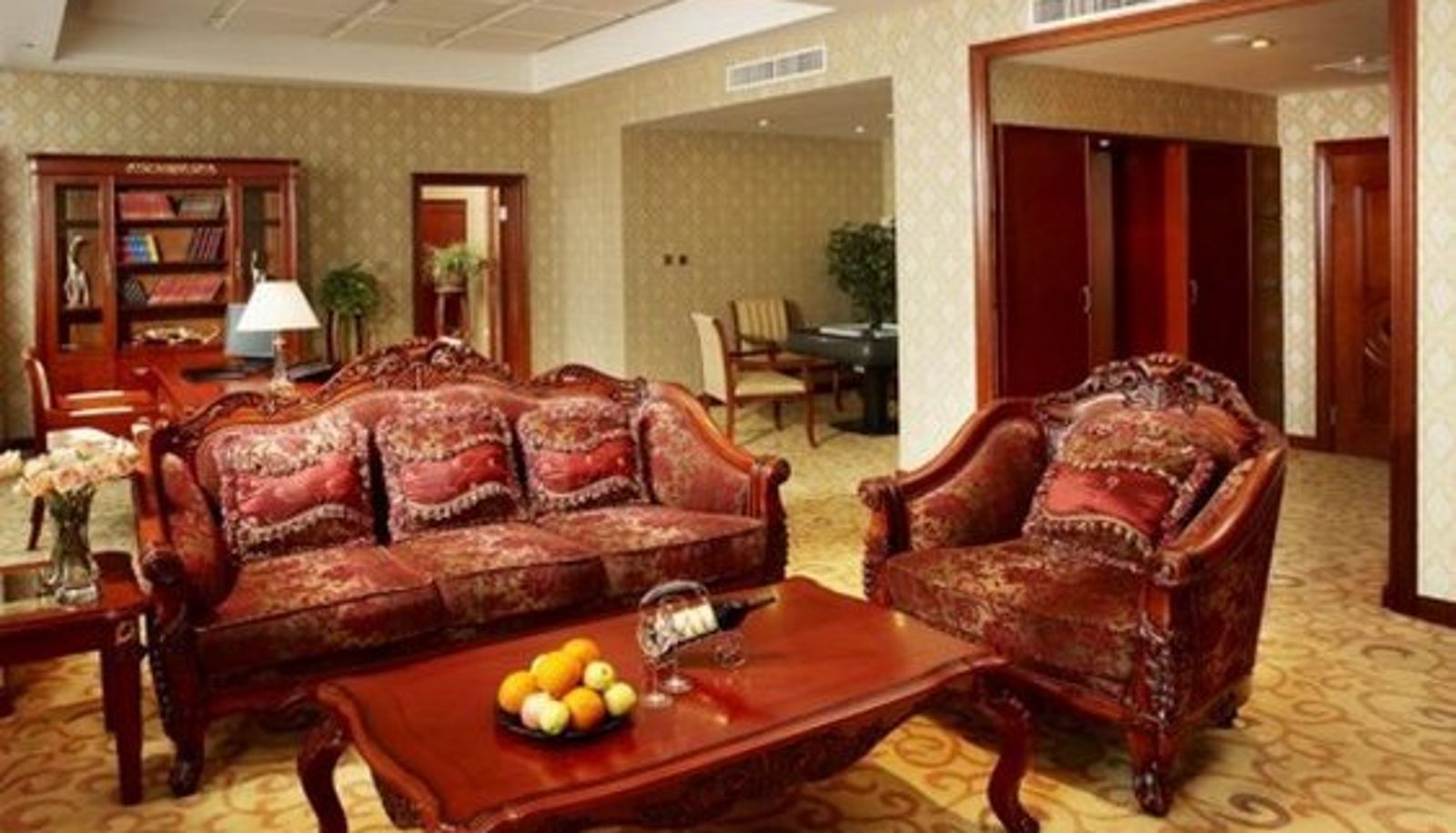 Info - PETROLEUM BUSINESS HOTEL