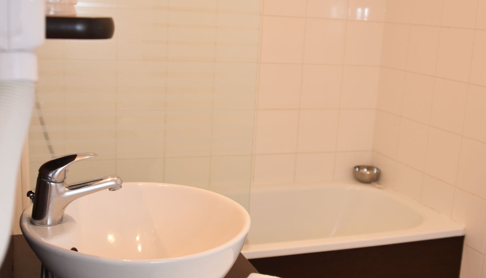 Salle de bain - Hotel Comfort Suites Pau Idron