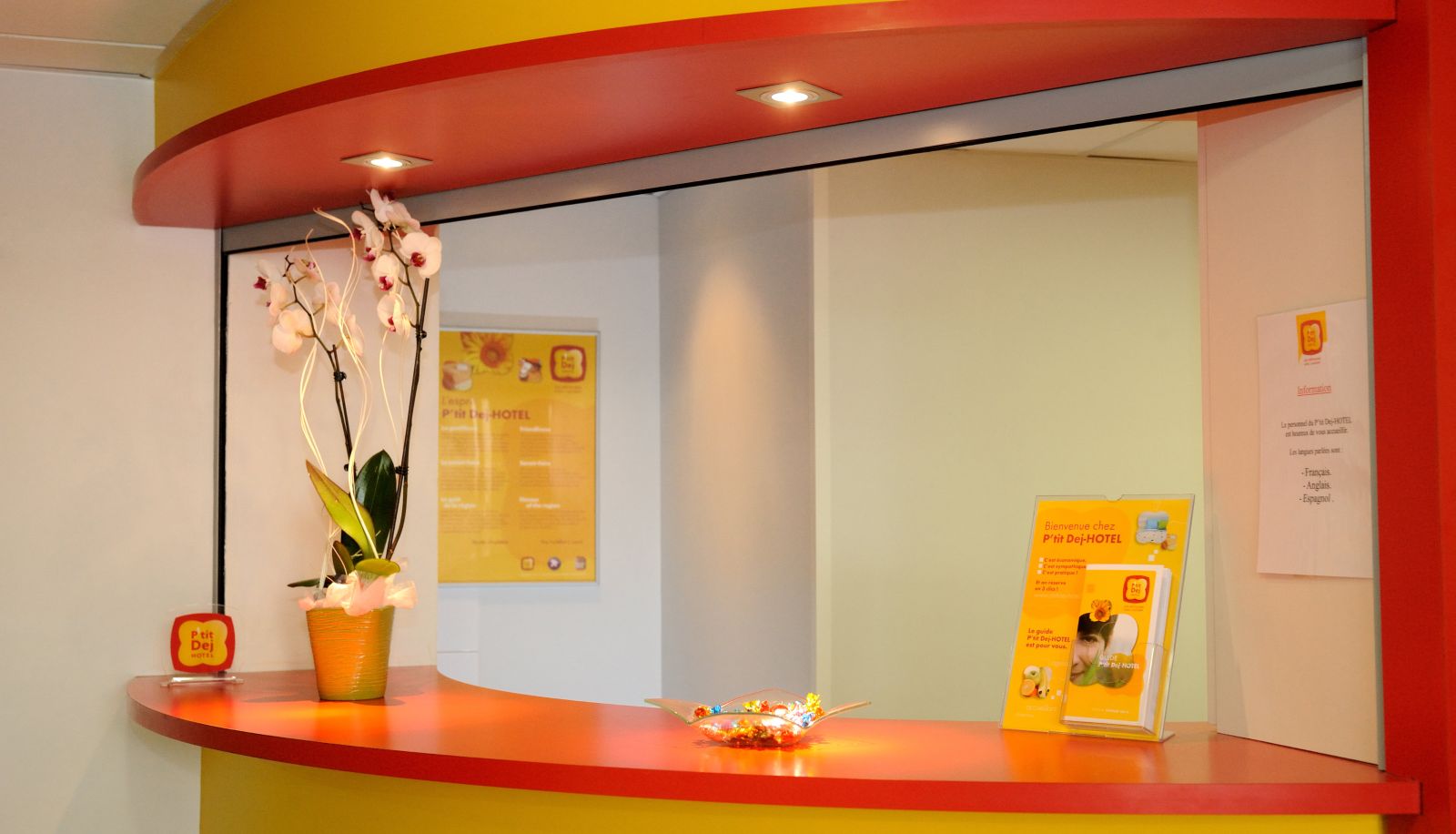 Reception - KYRIAD DIRECT BORDEAUX LORMONT