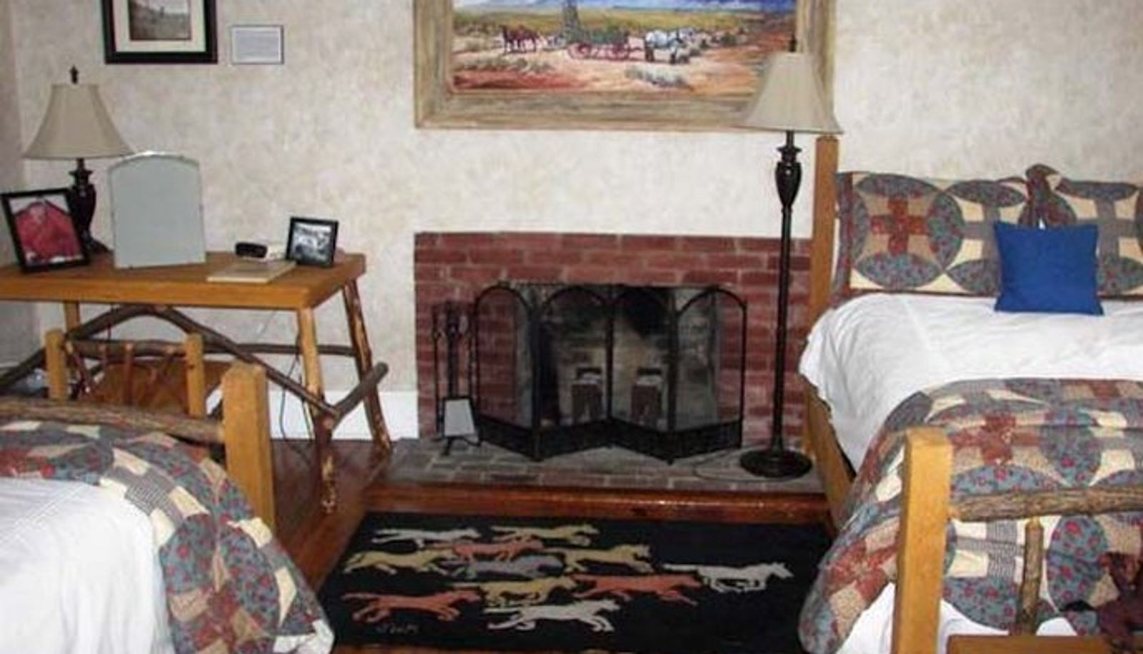 Room - The Marriott Ranch Bed and Breakfast