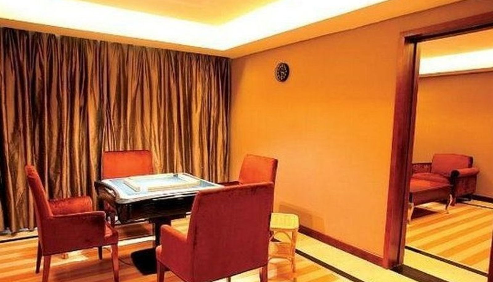 Info - Seven Star International Hotel