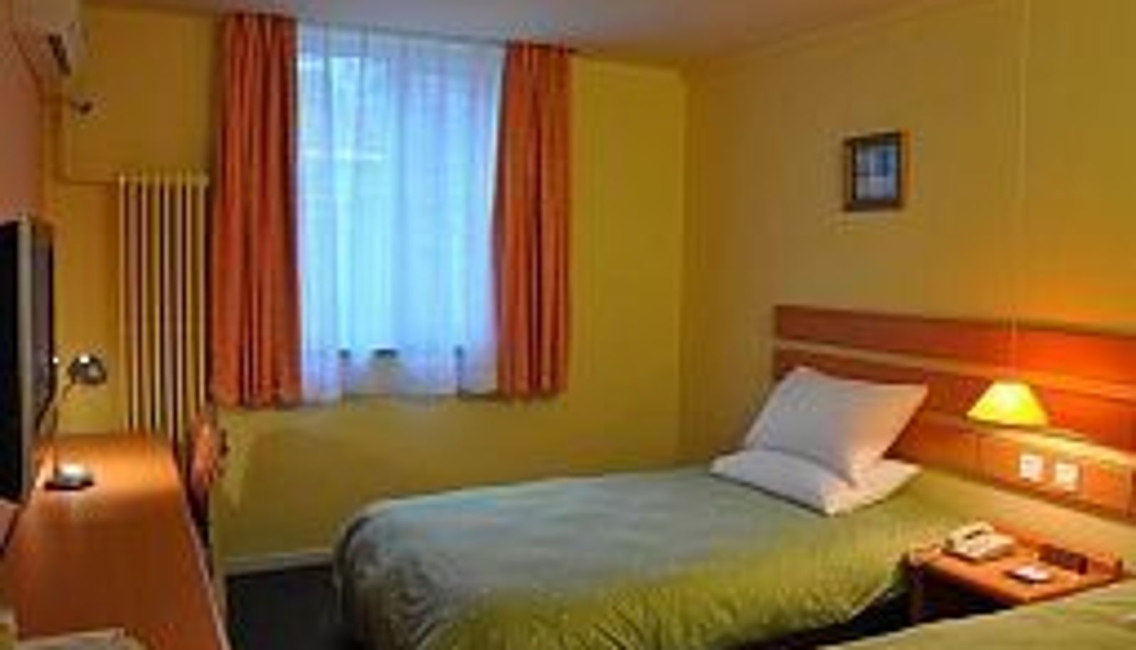 Zimmer - Home Inn Xinyuanli