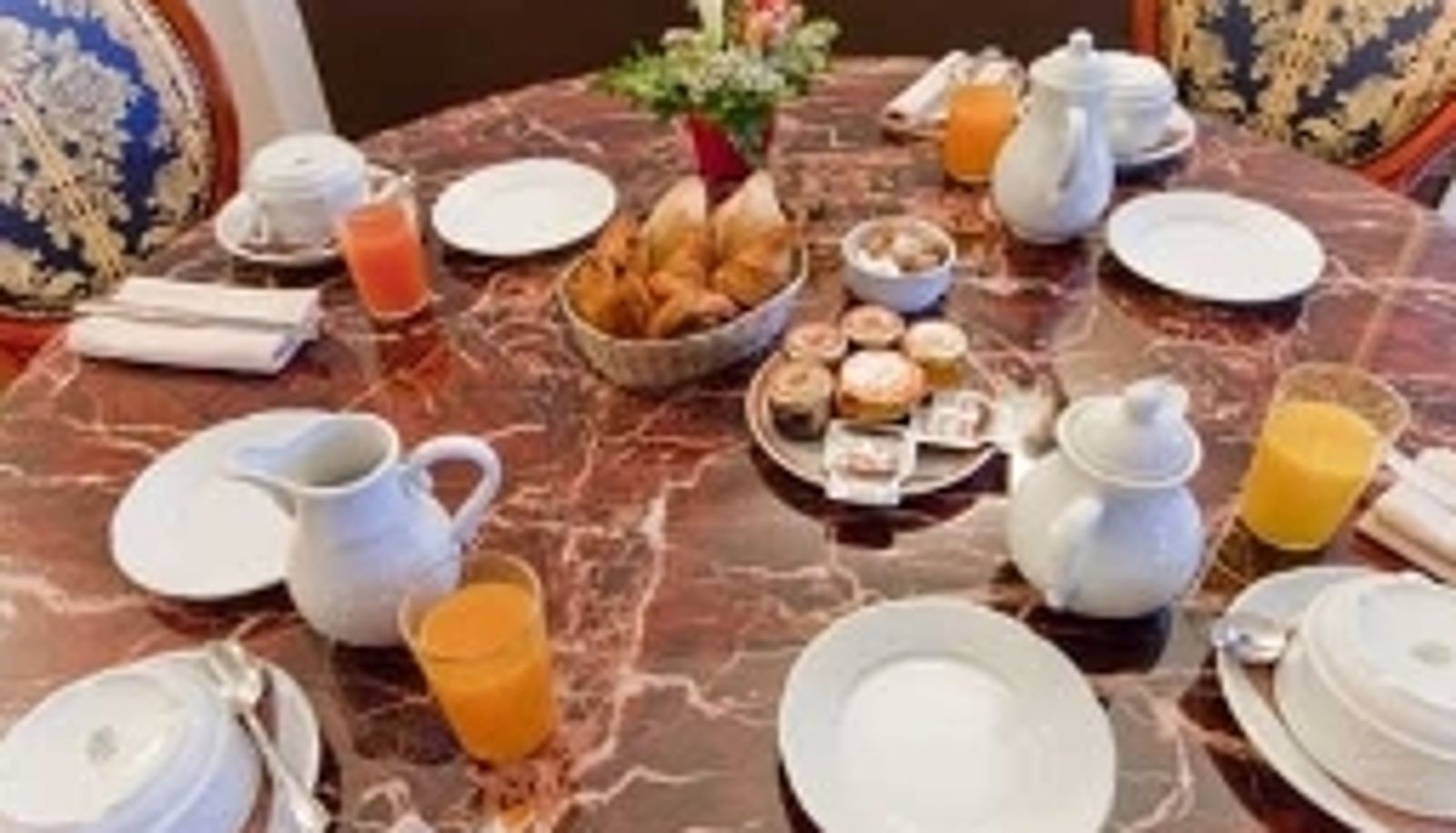 Salle de petit-déjeuner - Le Domaine de la Colombière