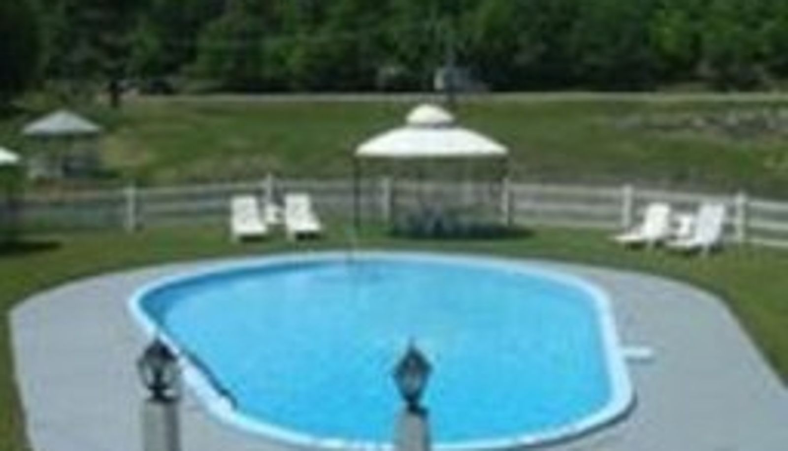 Pool - Hill Island Resort