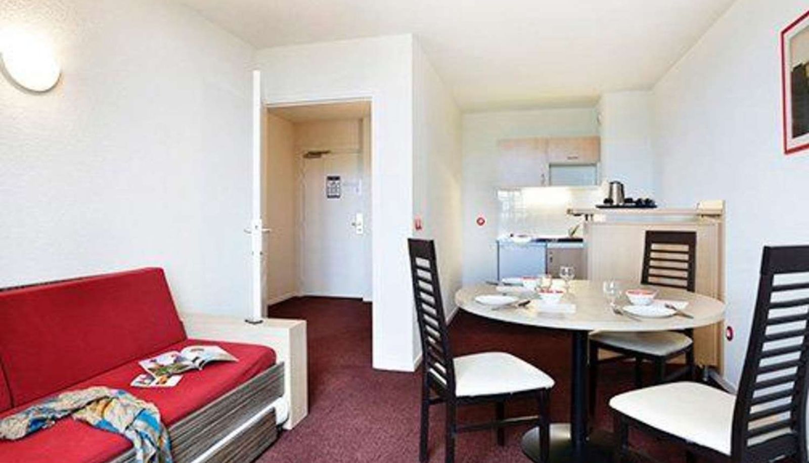 Zimmer - Comfort Suites Les Demeures Champenoises