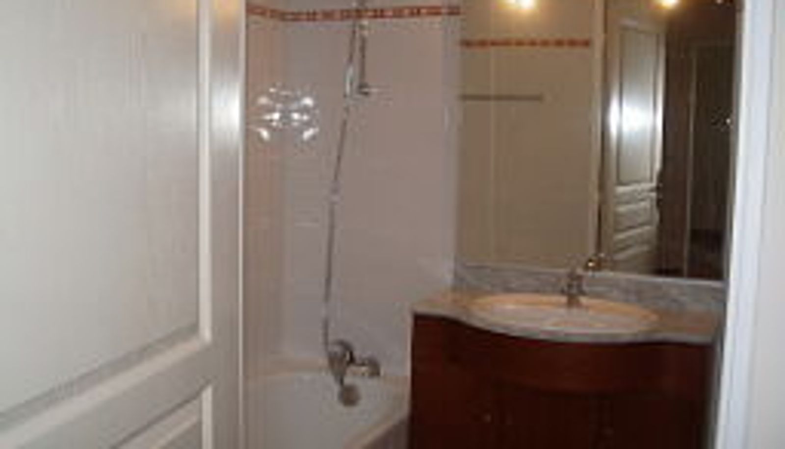 Salle de bain - Odalys Residence Iratzia