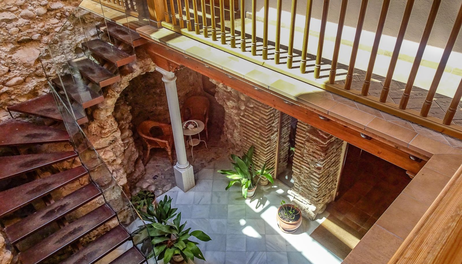Wnętrze hotelu - Alhambra Apartamentos