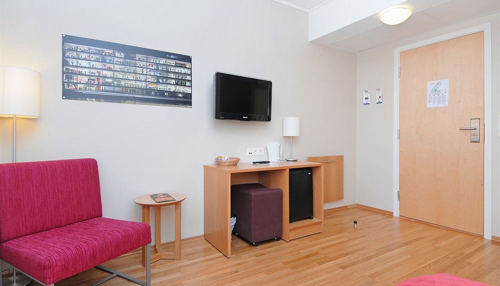 Info - Globus Hotel