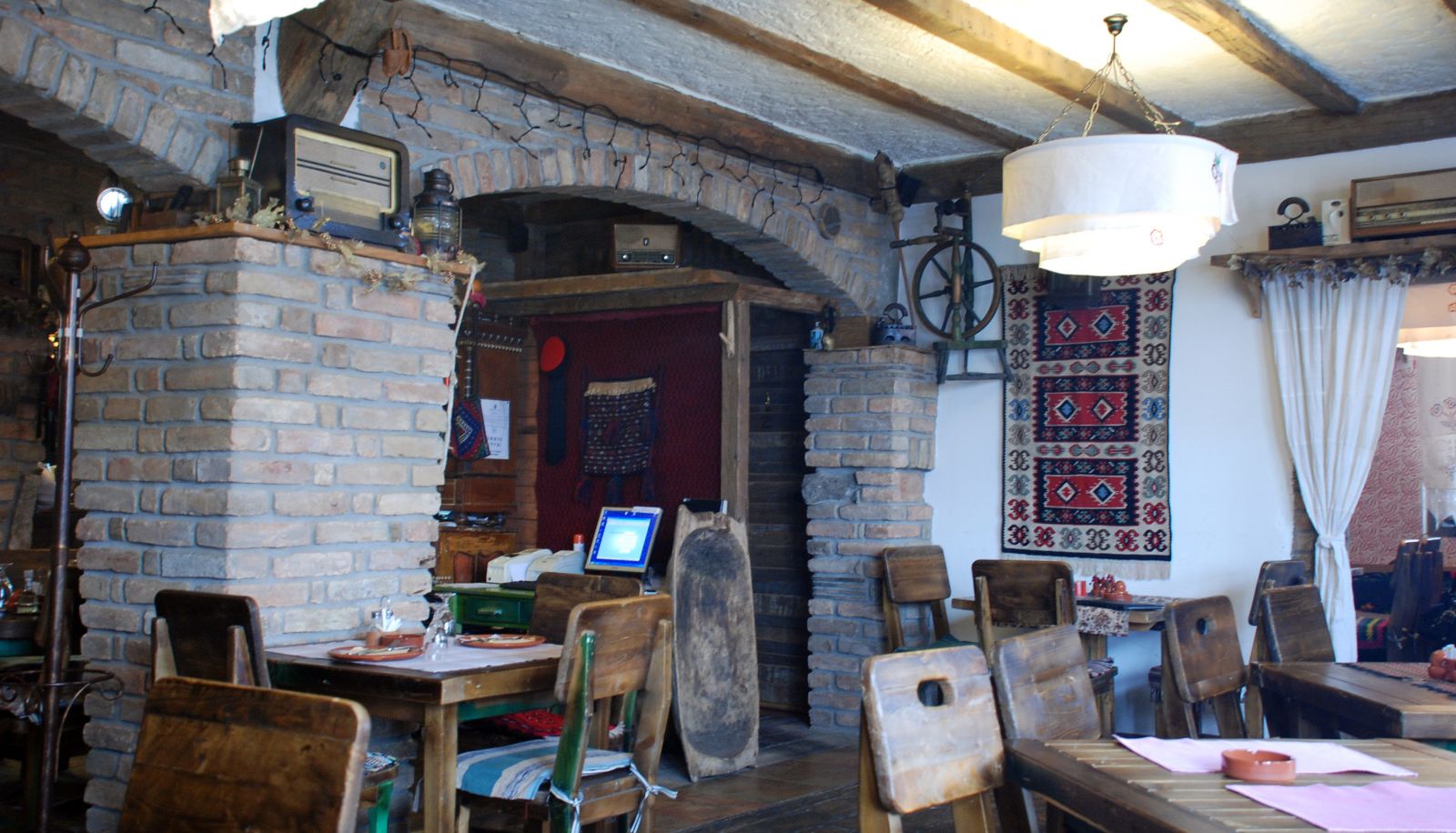 Restaurant - Sucevic Garni
