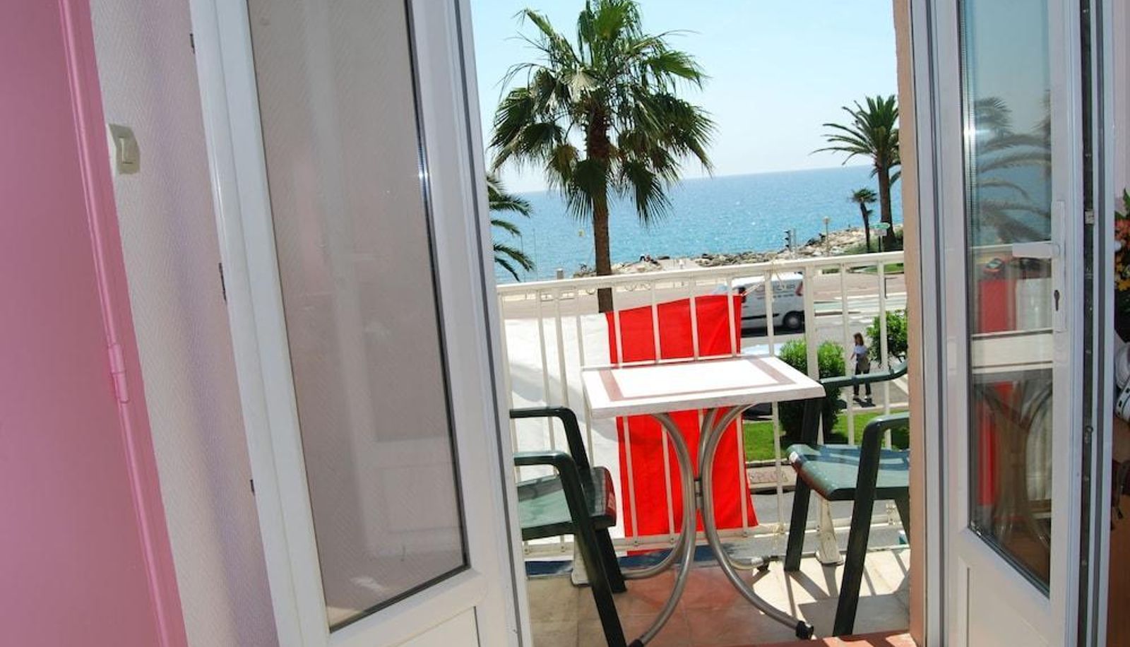 Zimmer mit Balkon - Azur