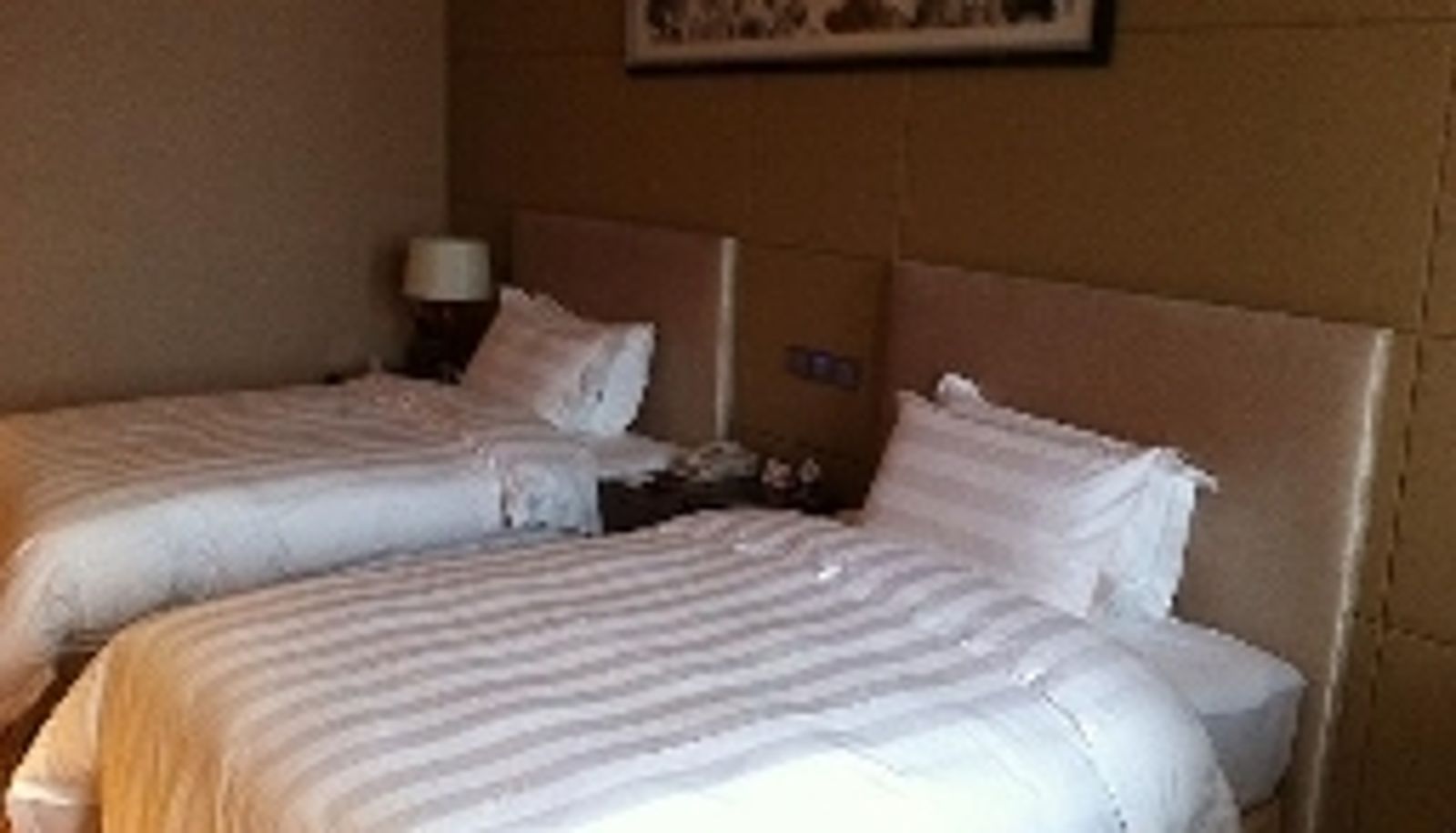 Zimmer - Hunan Booking upon request, HRS will contact you to confirm