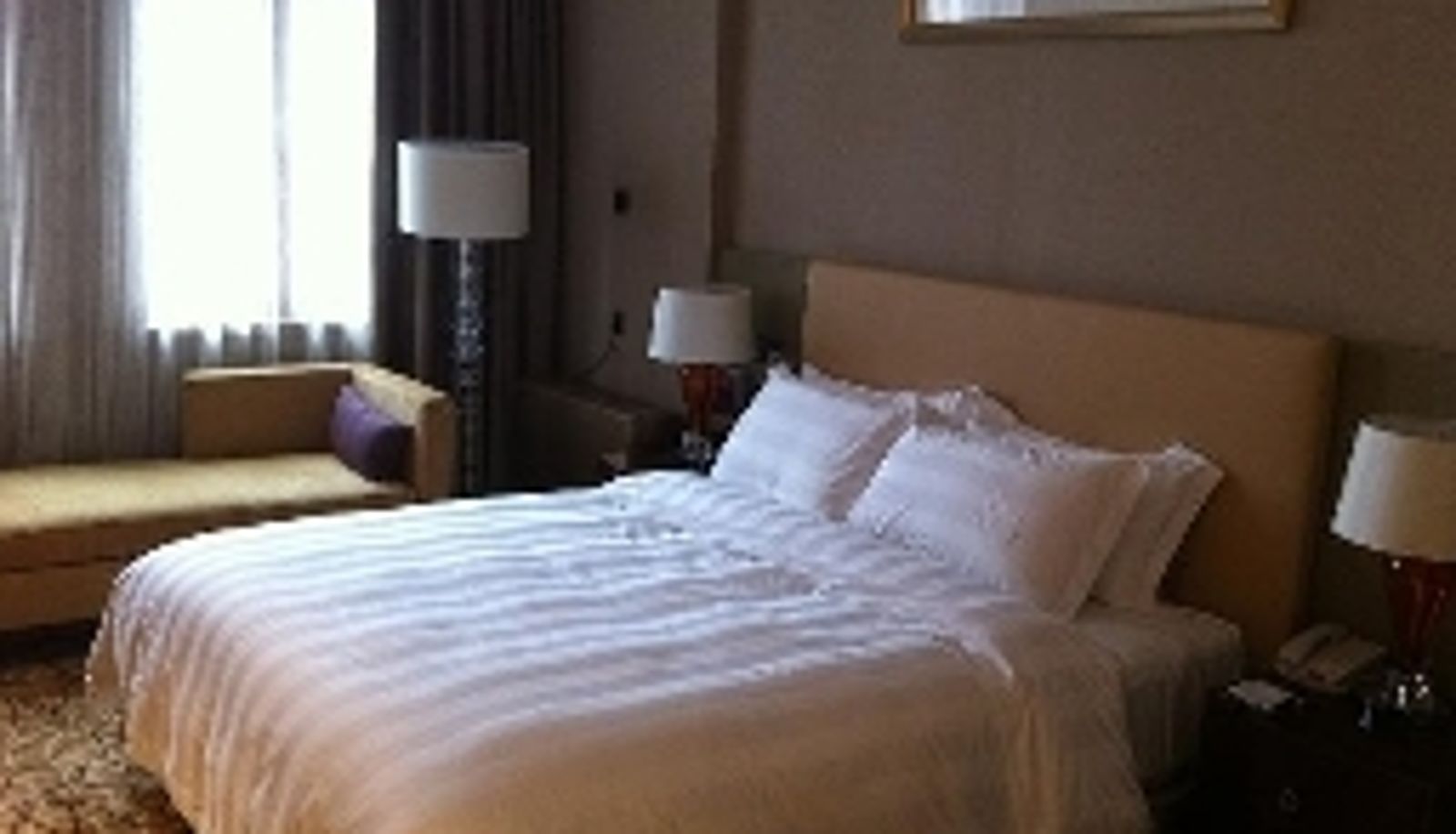 Room - Hunan Booking upon request, HRS will contact you to confirm