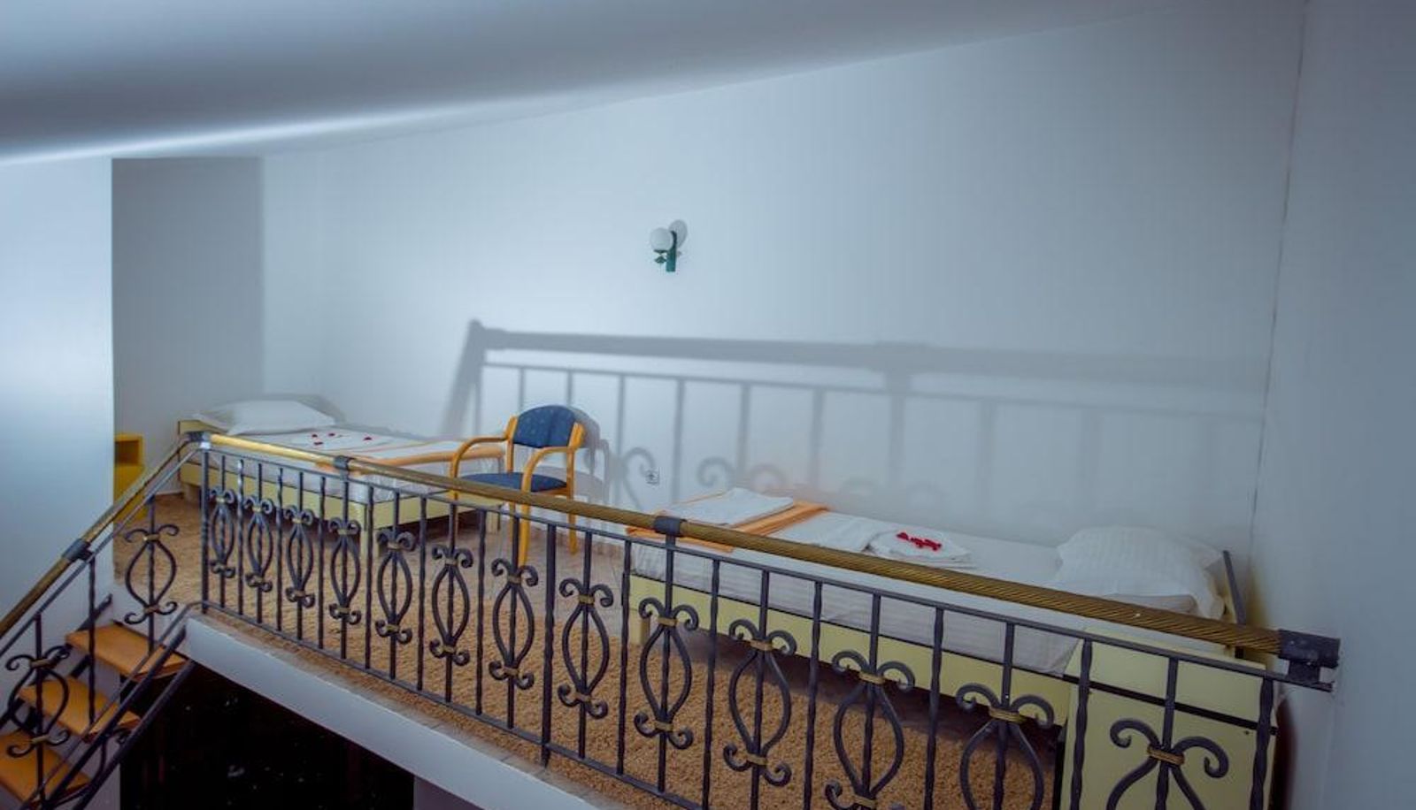 Standardzimmer - Hotel Pharos