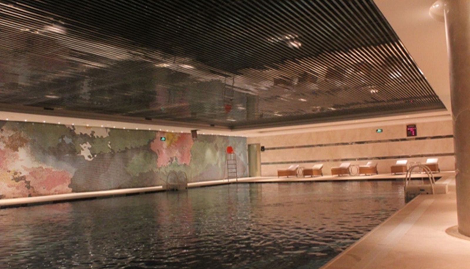 Pool - Beijing Mount Taishan Hotel