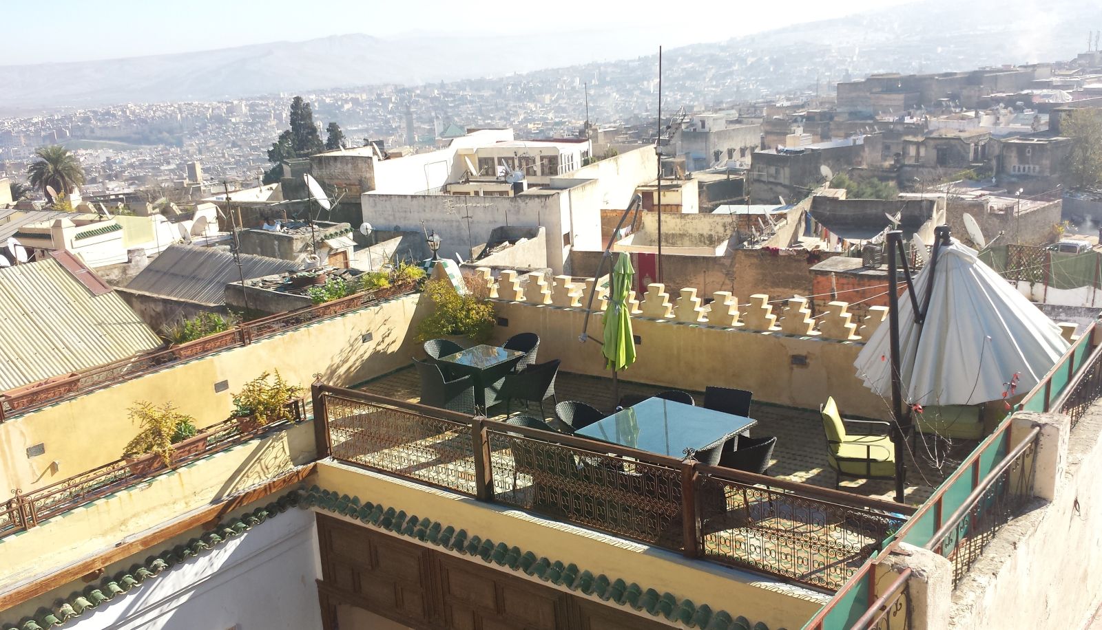 Riad les Remparts (Fès  )