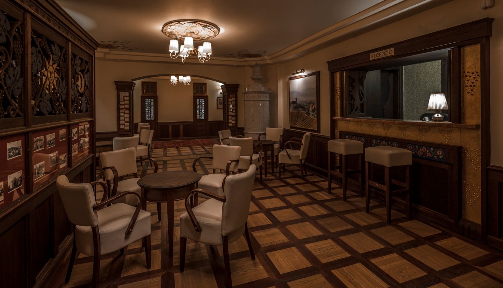 Rezeption - Oroszlános Borhotel