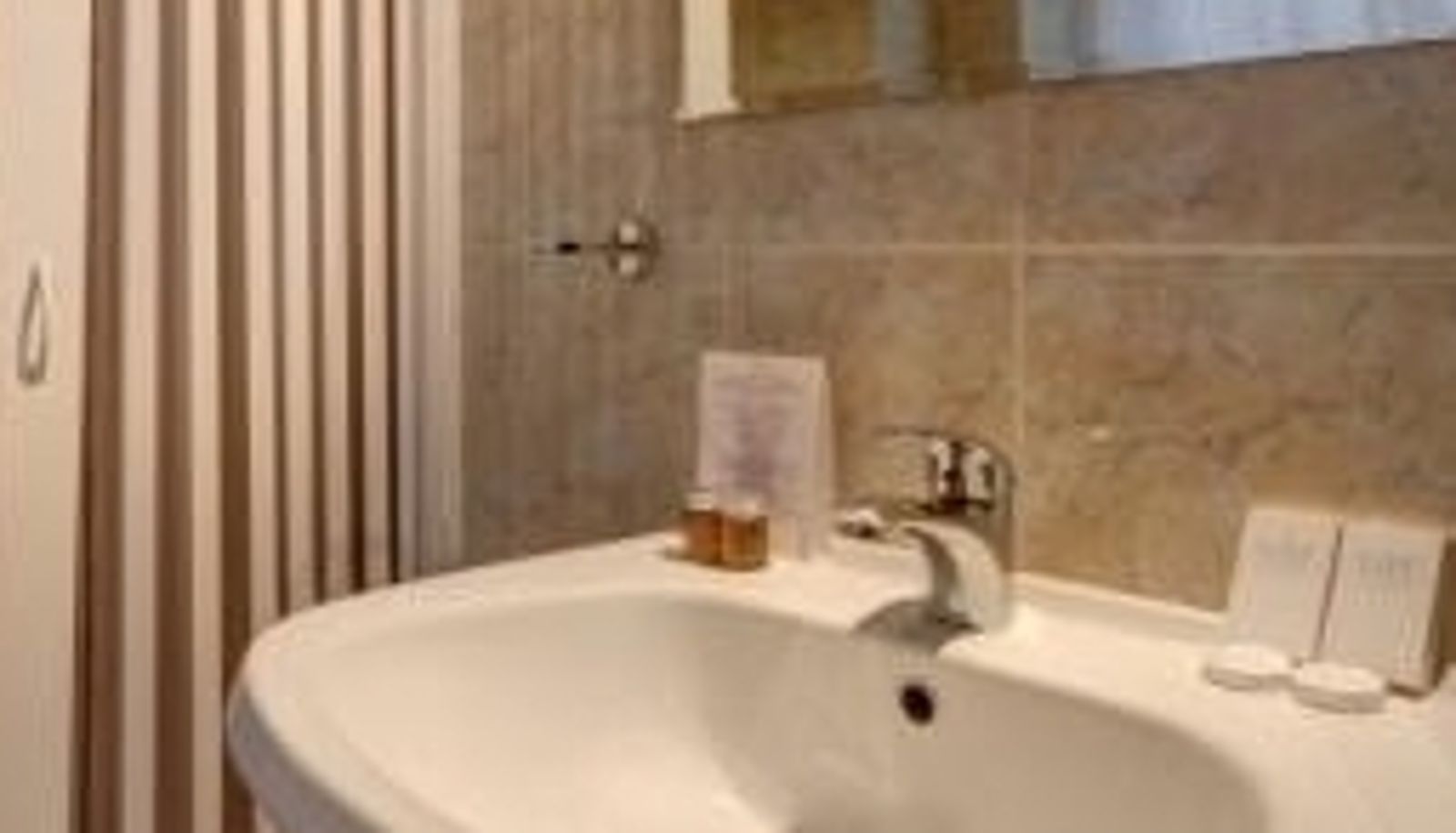 Badkamer - Hotel Il Poeta Dante