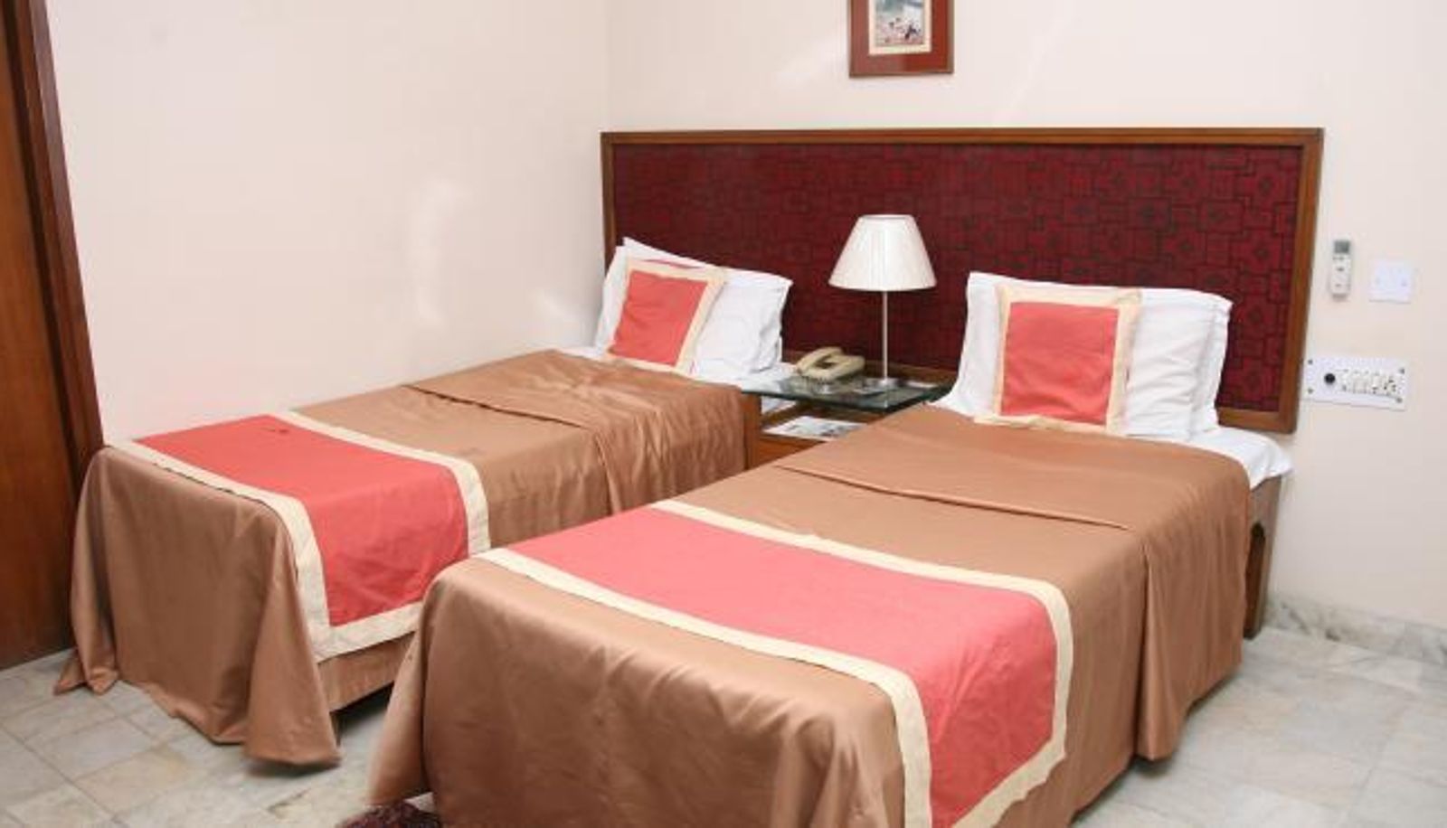 Komfortzimmer (Einzel) - The Royal Residency Hotel