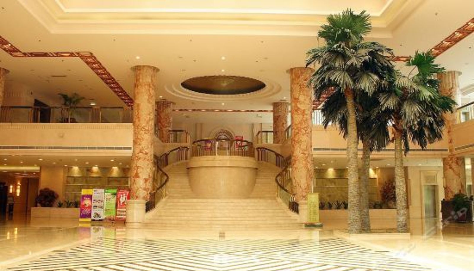 Receptie - Dongyang Xuanyu Hotel (Lantian Baiyun Conference Centre)
